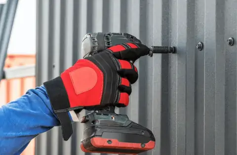 Travaux de zinguerie - Feneu